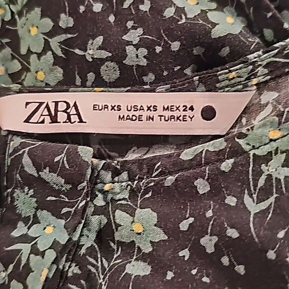 Zara Blogger Fave Angel Dress Maxi Tiered Smocked Size XS Green Black - Picture 11 of 11